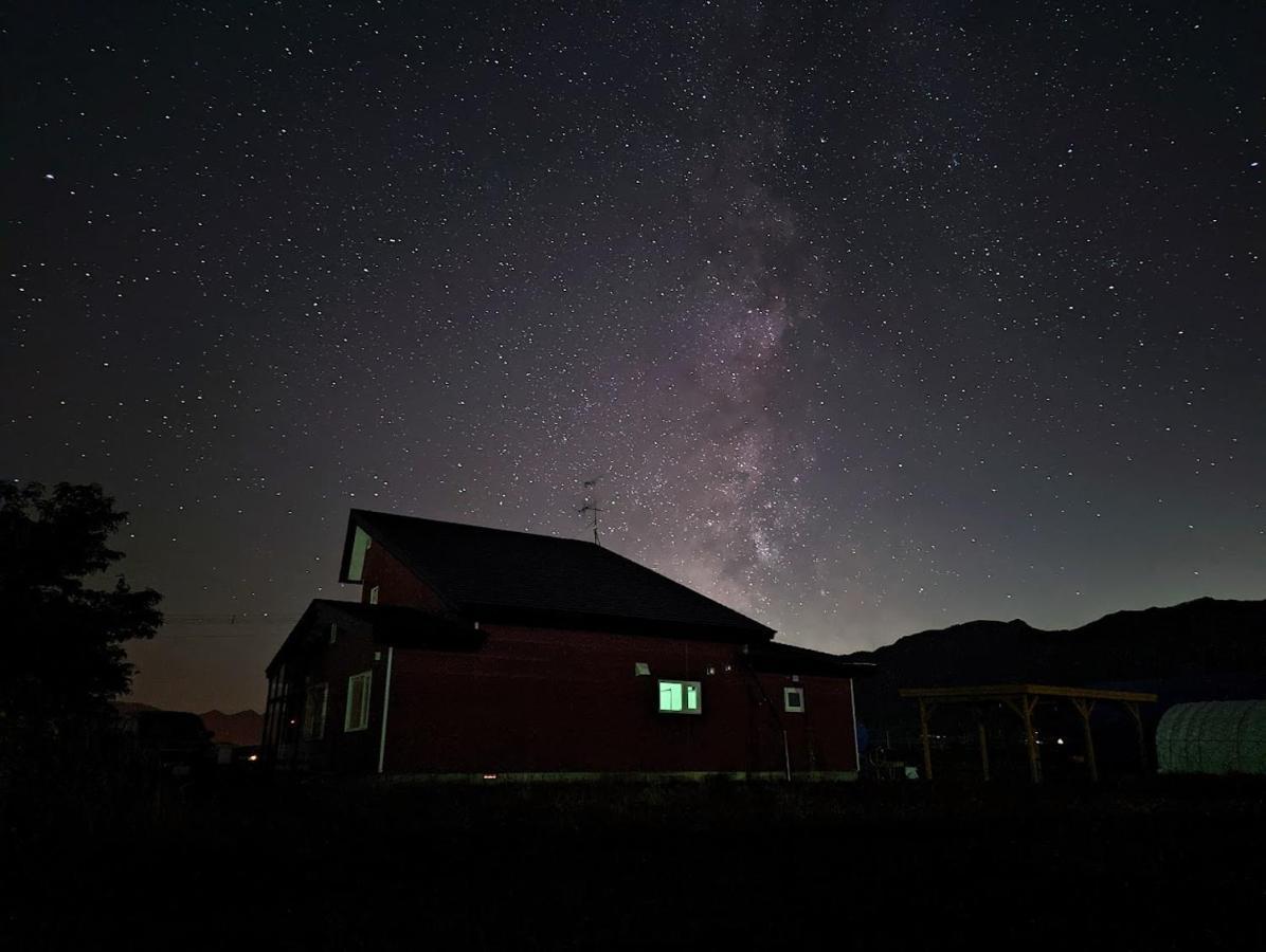 All Seasons Furano Chalet Villa Exterior foto